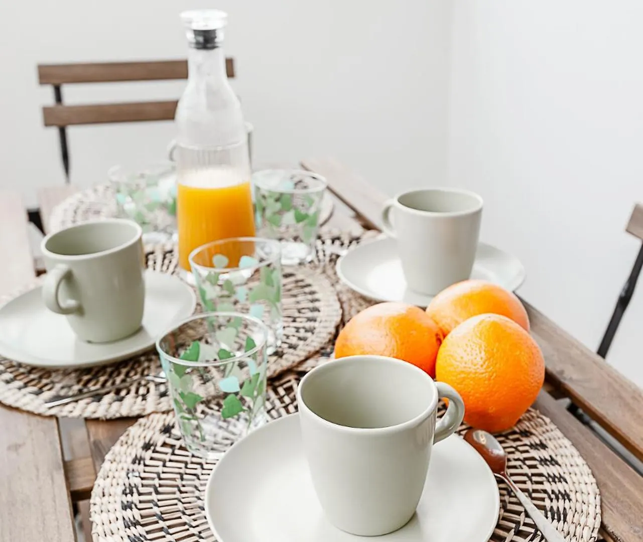 Stayeasy Argelati40 - Penthouse With 2 Bedrooms, 2 Bathrooms And Terrace - Navigli Милан 0*,  Италия